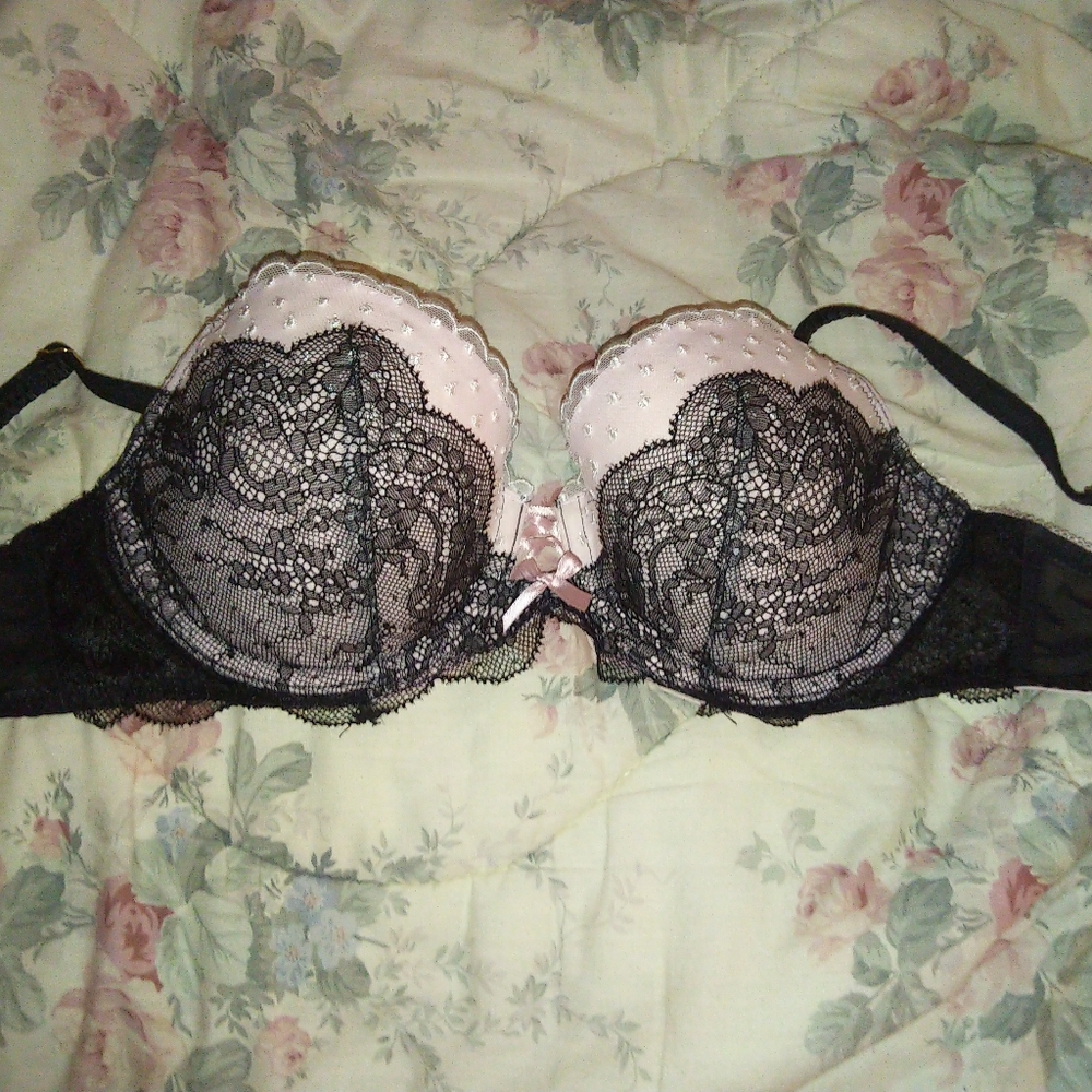 Victoria's Secret Dream Angels Lined Demi 32D